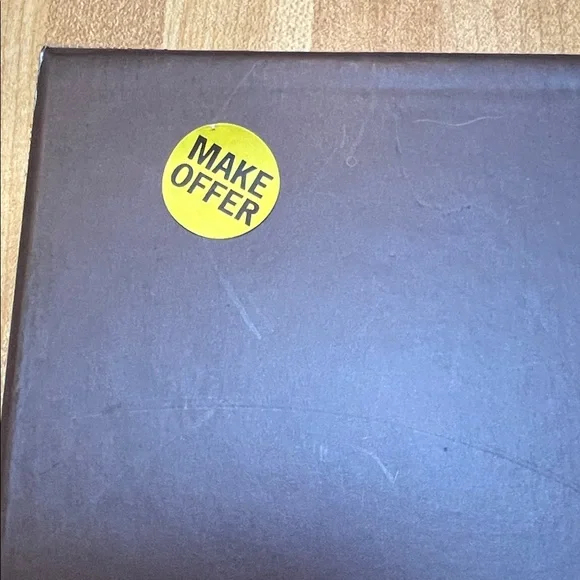 # 0670**The Sun Rock Box Set - Picture 3 of 17